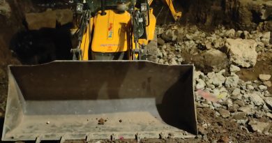 कोंढवा खुर्द शिवनेरी नगर,गली नं.1 मध्ये बेकायदेशीर खड्डा उत्खनन;परवानगीशिवाय काम करणाऱ्या बिल्डरांविरोधात तक्रार दाखल ,apcs.in