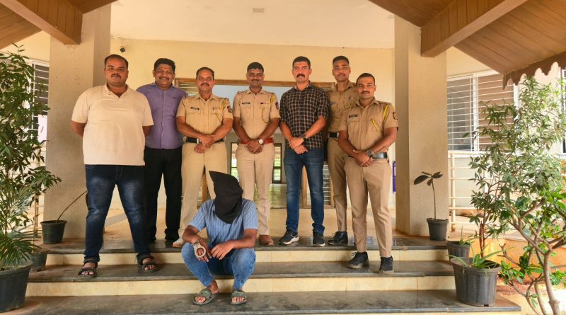 वेल्हे पोलिसांची मोठी कामगिरी,१ वर्षांपासून फरार असलेल्या आरोपीला अटक,apcs.in